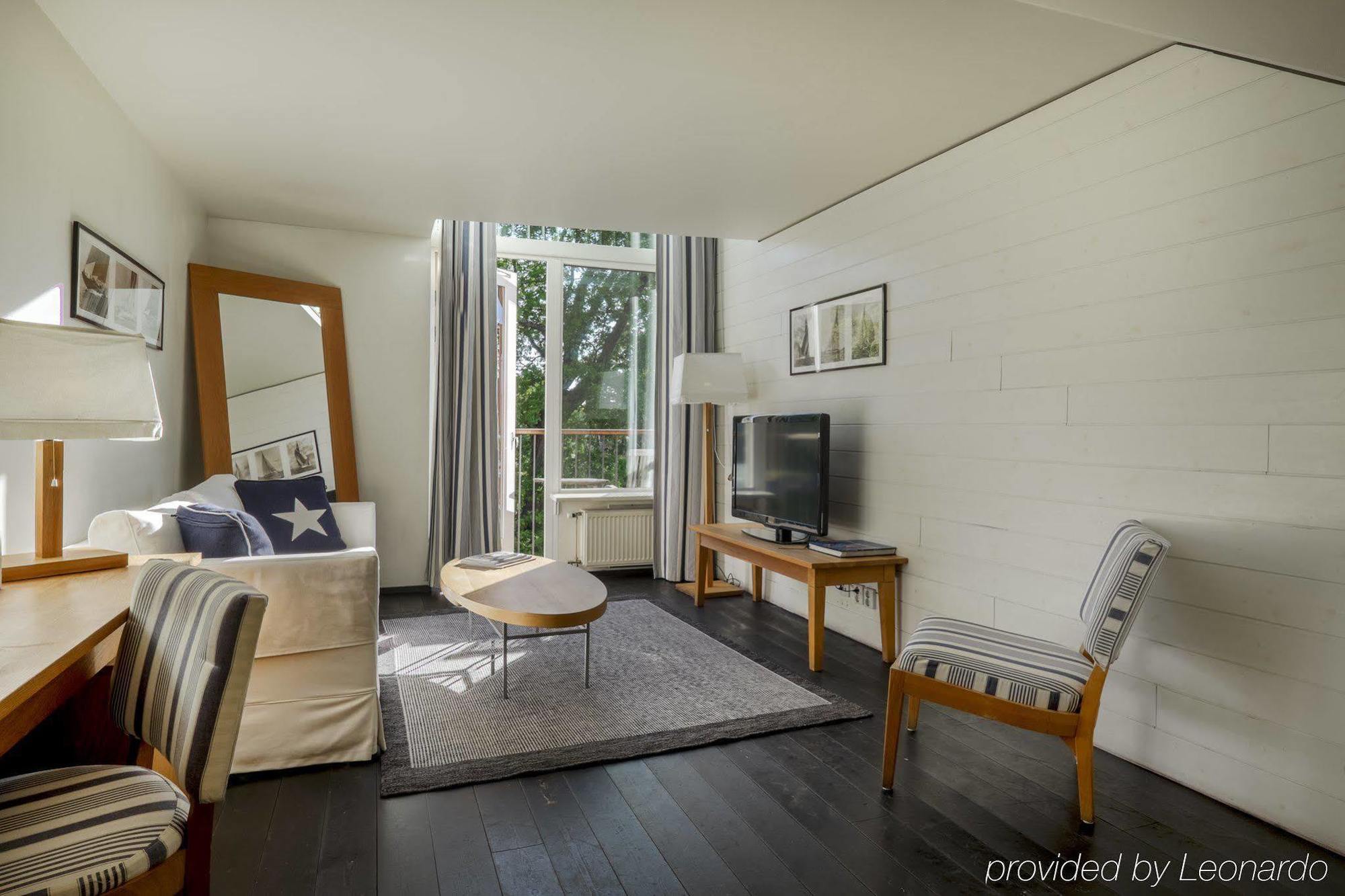 Hotel J, Stockholm, A Member Of Design Hotels แนคคา ภายนอก รูปภาพ